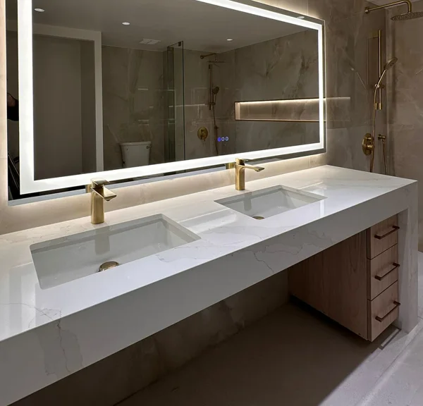 Bathroom Quality Fixtures And Hardware